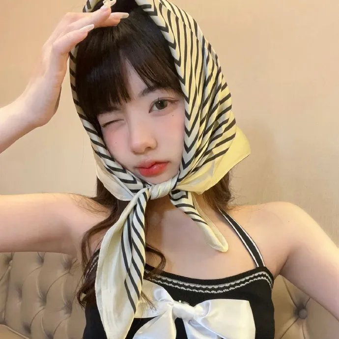 无法隐藏的本能：偷拍